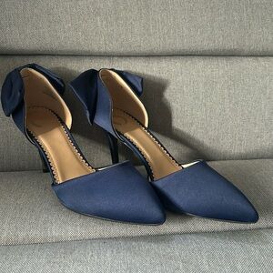 Journee Collection - Navy Satin Stiletto Heels with Bow (8.5)